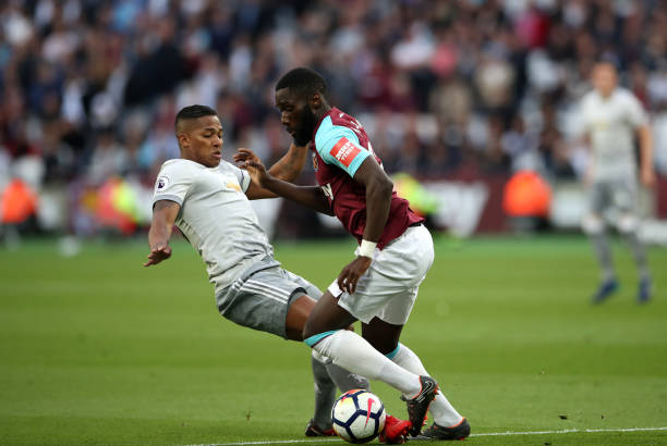 团队协助培 团队协助培